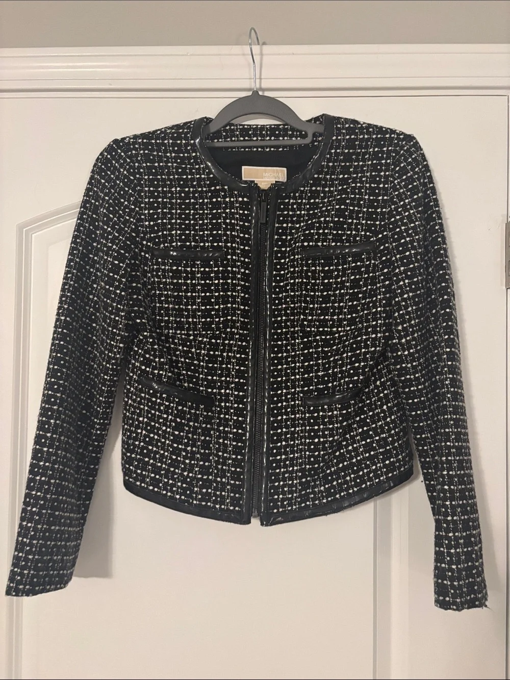 Black Tweed Zip-Front Women's Jacket